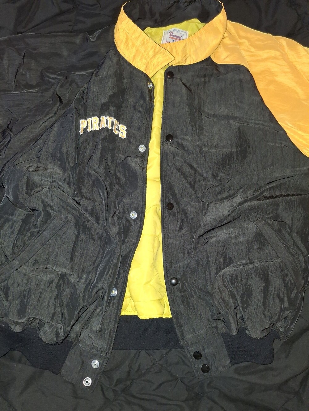 STARTER Pittsburgh Pirates Black and Yellow Varsity Jacket